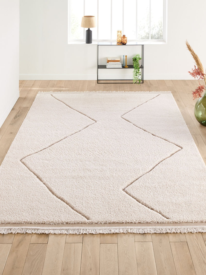 La Redoute Intérieurs Ecru Effie Berber fringed rug, imported from the UK