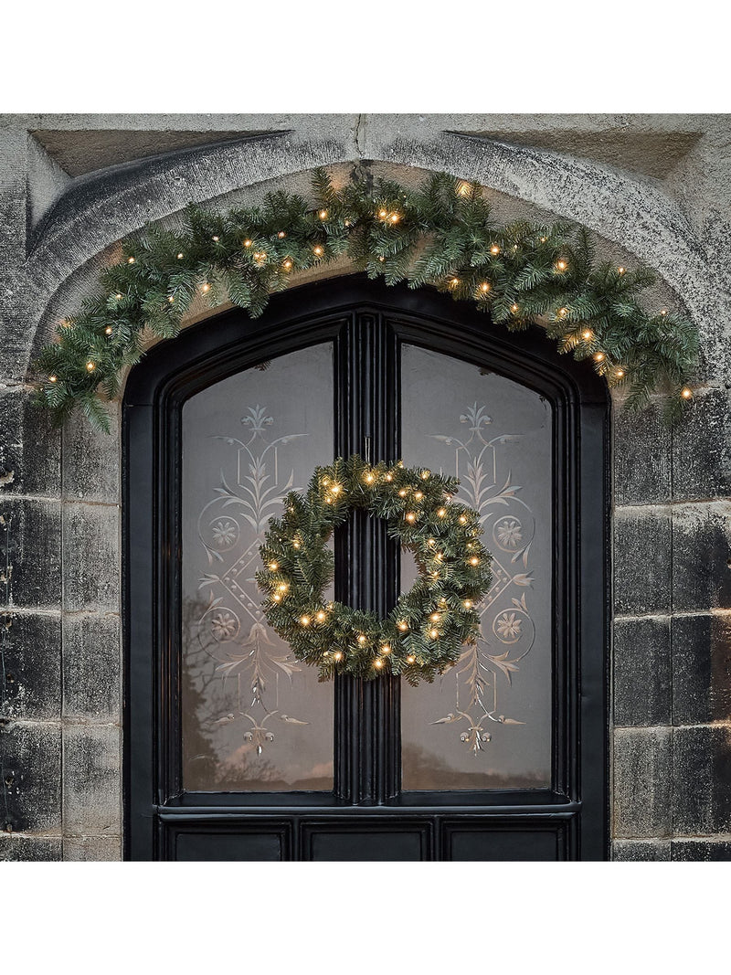 Lights4fun Pre Lit LED Outdoor Porch Bundle