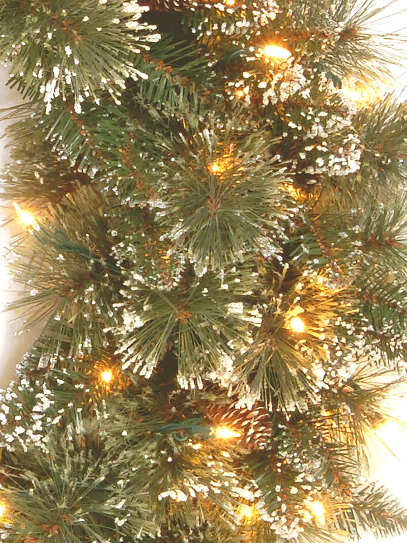 Premier Decorations Ltd prelit glittery wreath 60cm 50 LEDs, UK version