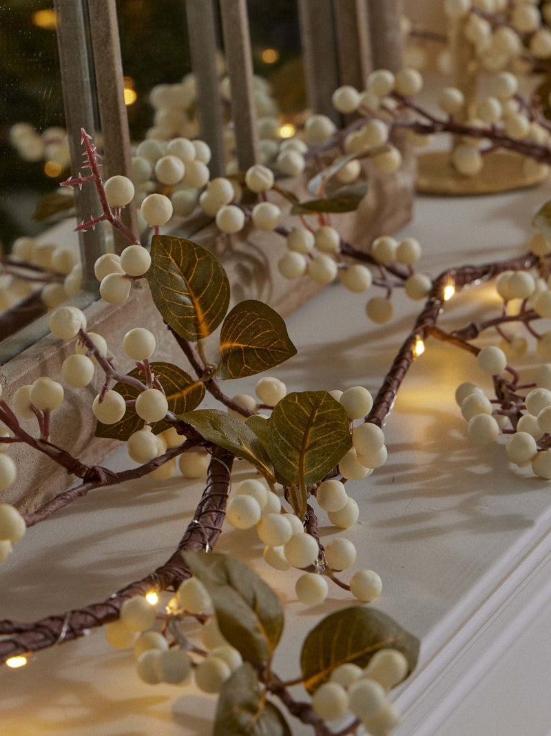 Dibor Snowberry LED garland 150cm - British product