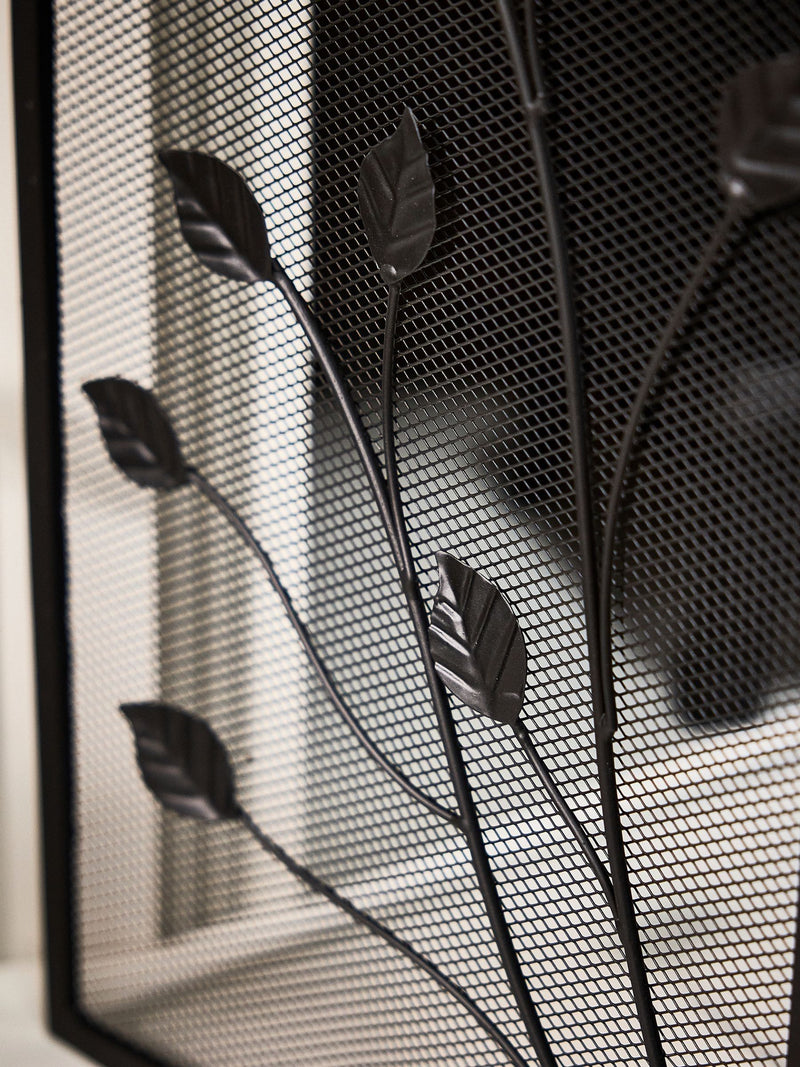 Dibor black leaf vine three fold firescreen - British product