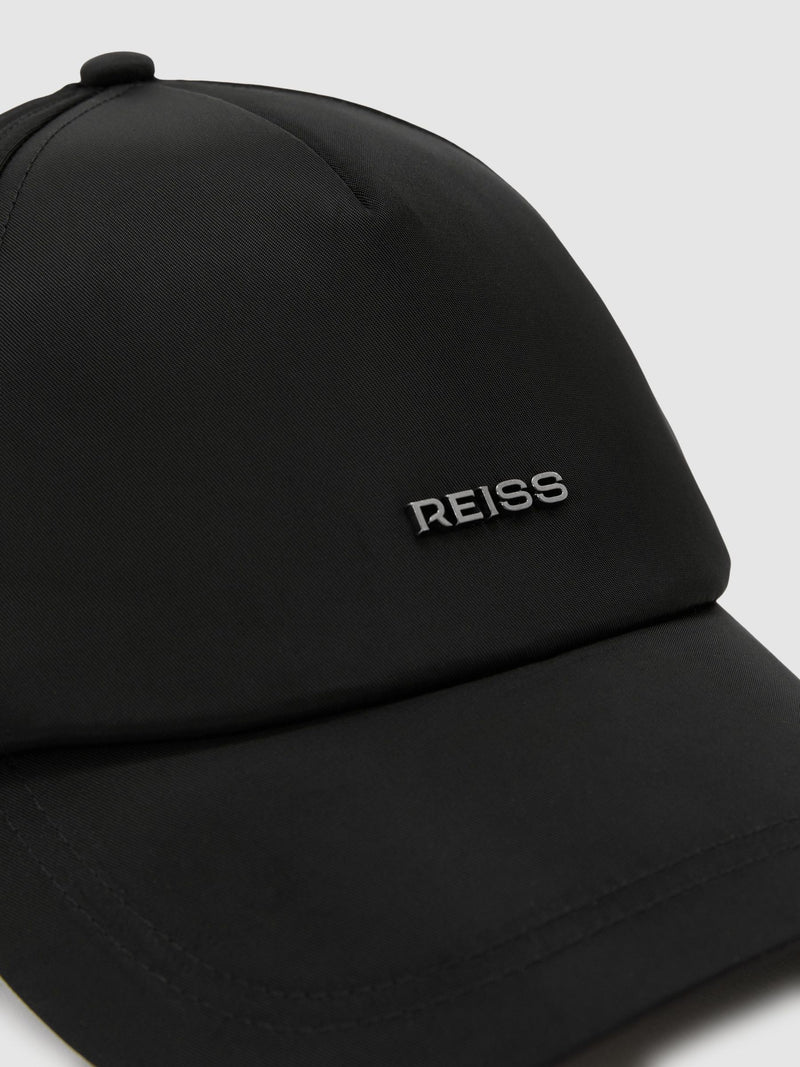 Reiss Black Emery technical baseball cap with adjustable strap (British brand)