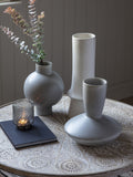 Gallery Home White Nara vase 44cm, UK version