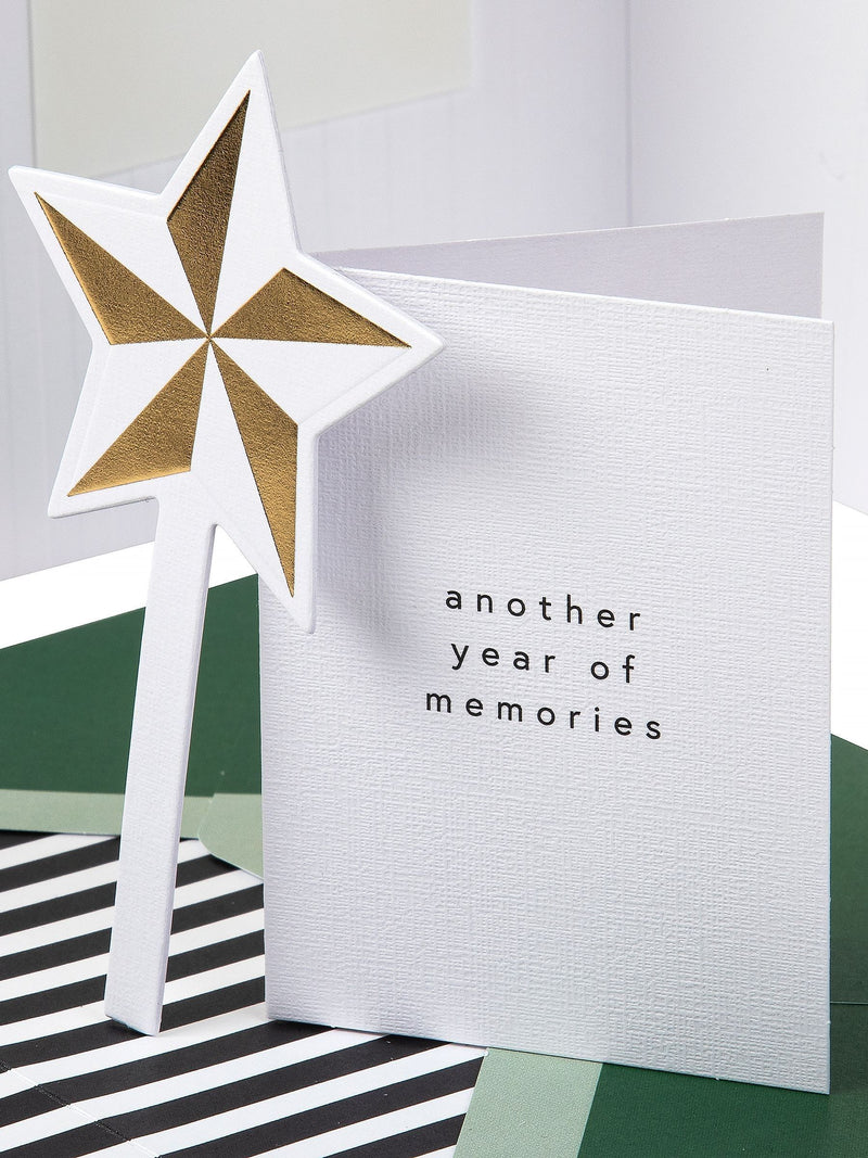 Hallmark Memento Luxe birthday card 17.3cm x 11.9cm, UK version