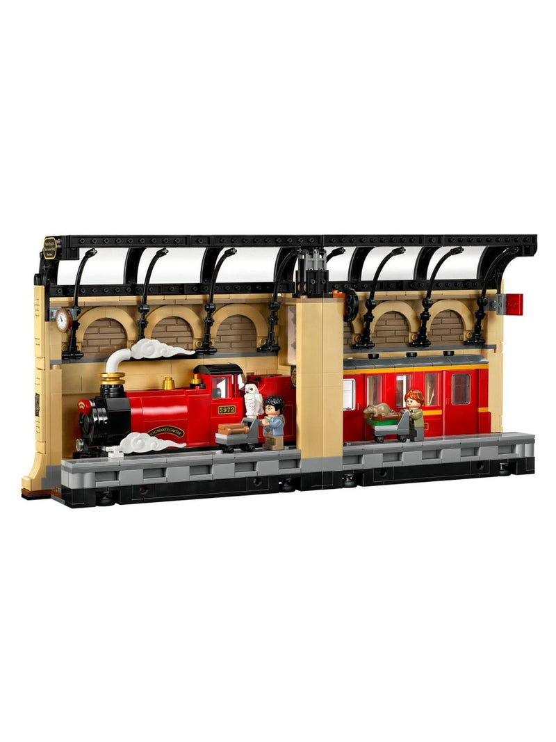 LEGO Harry Potter Hogwarts Express book nook toy set, UK version