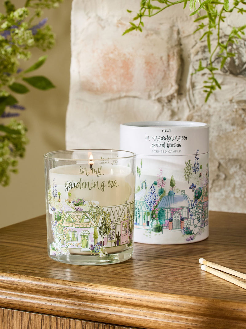 Apricot Blossom Green Floral Gardening Candle 9cm - British product