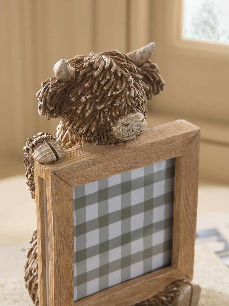 Hamish Highland Cow photo frame, UK version