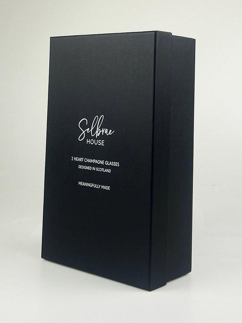 Selbrae House clear hearts champagne flutes set of 2 (British brand)