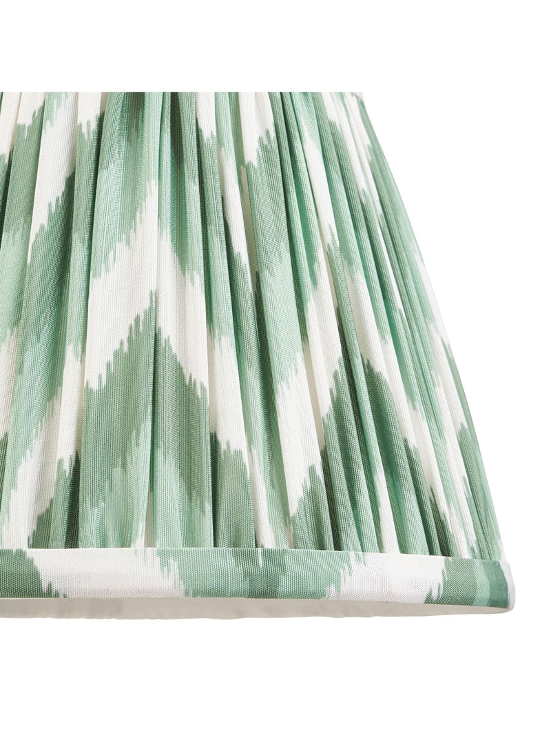 Gallery Home Cotswold green zigzag printed fabric shade 20cm - British product