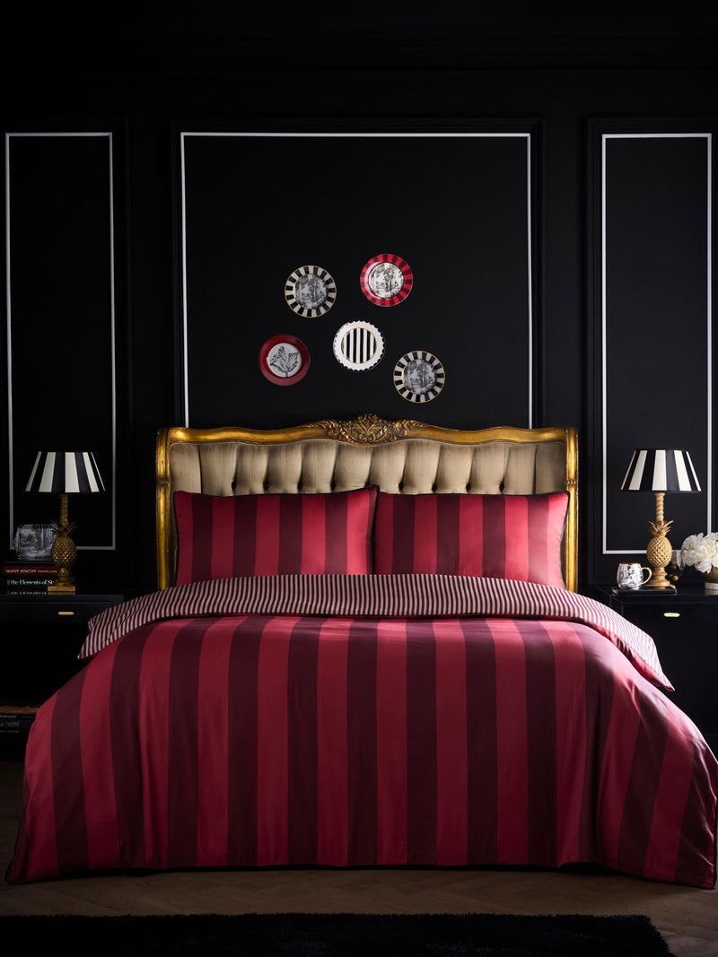 Laurence Llewelyn-Bowen Red Festivo Circus Stripe duvet cover set, UK version