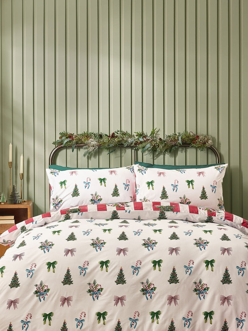 Catherine Lansfield Red Christmas Stripe Reversible Duvet Cover Set - British product