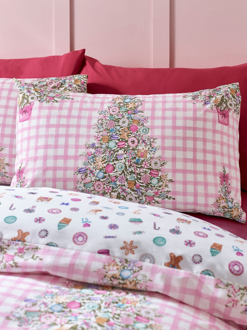 Catherine Lansfield Pink Christmas duvet cover set - British product