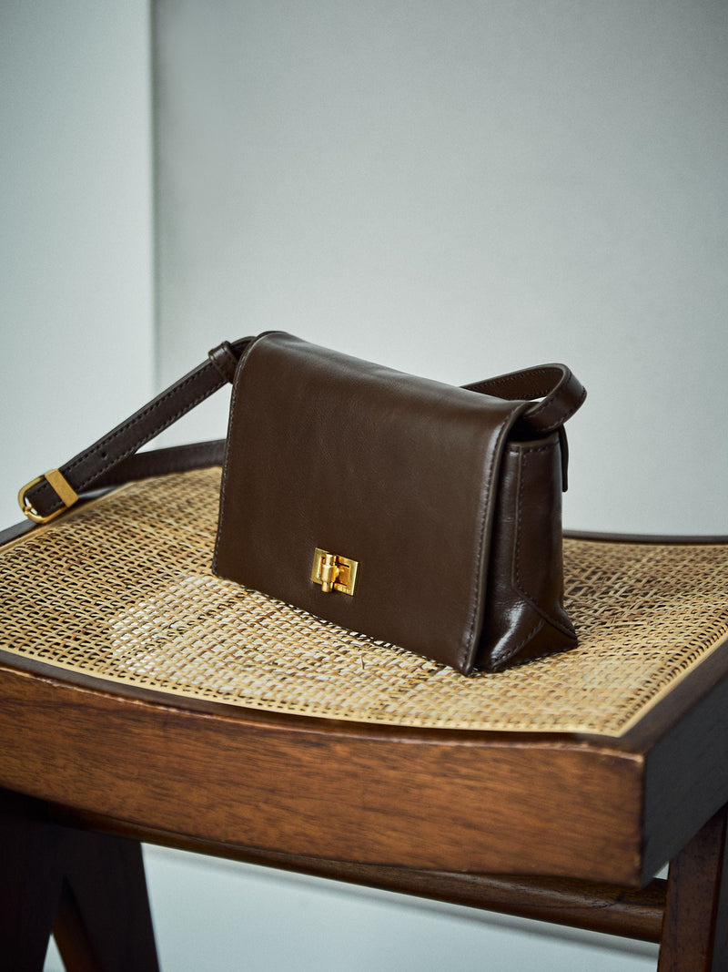 Reiss Aletta taupe leather twist-lock shoulder bag - British product