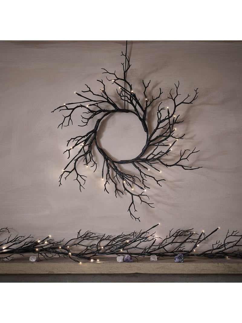 Lights4fun pre-lit black twig Halloween wreath 40cm, UK version
