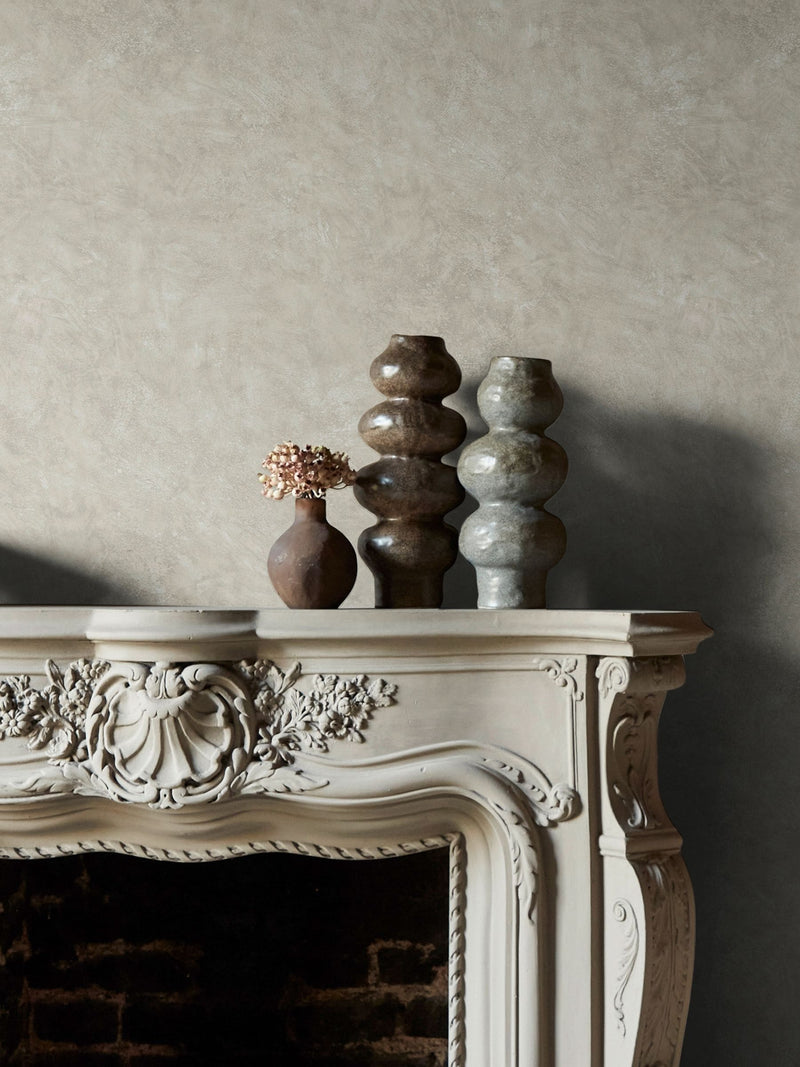 Abigail Ahern Greige Urbanite Tadelakt wallpaper sample A4 (British brand)