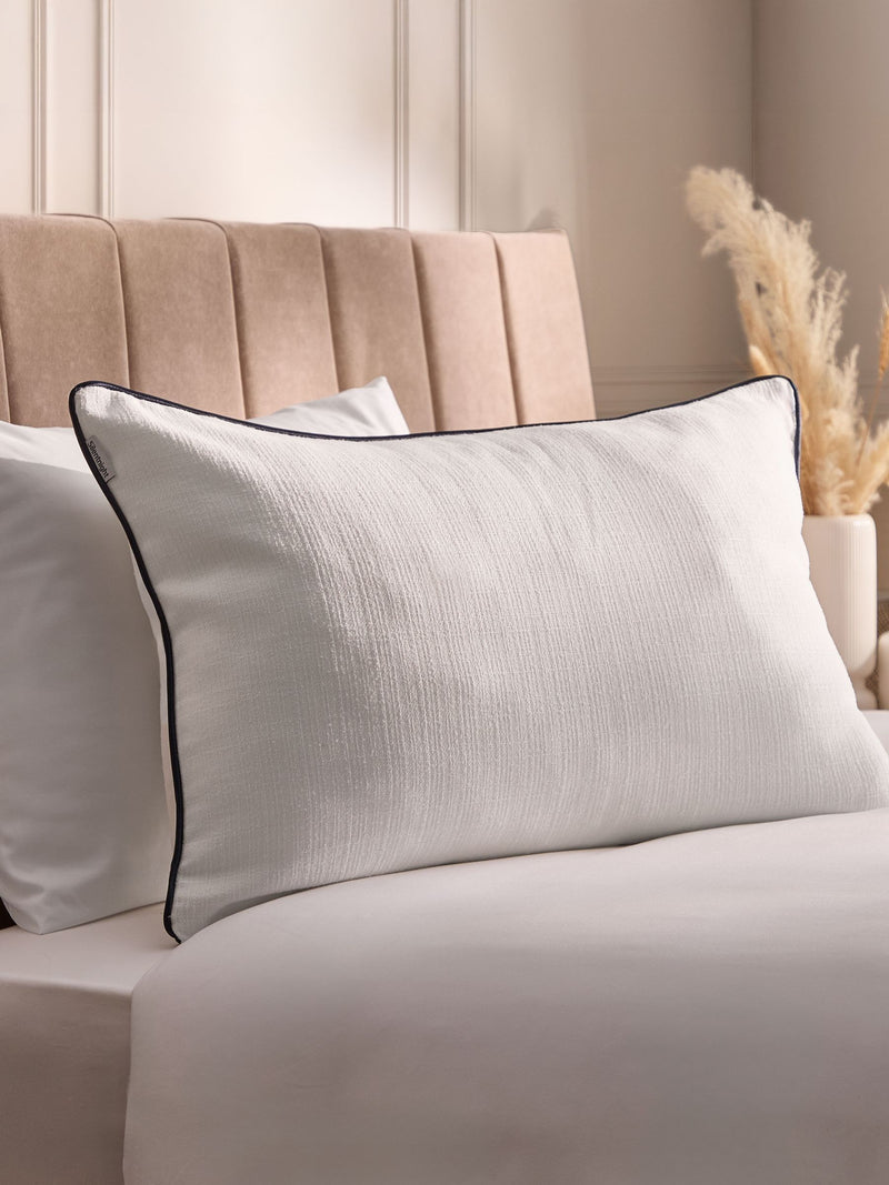 Silentnight Hotel Collection Prestige white pillow (British brand)