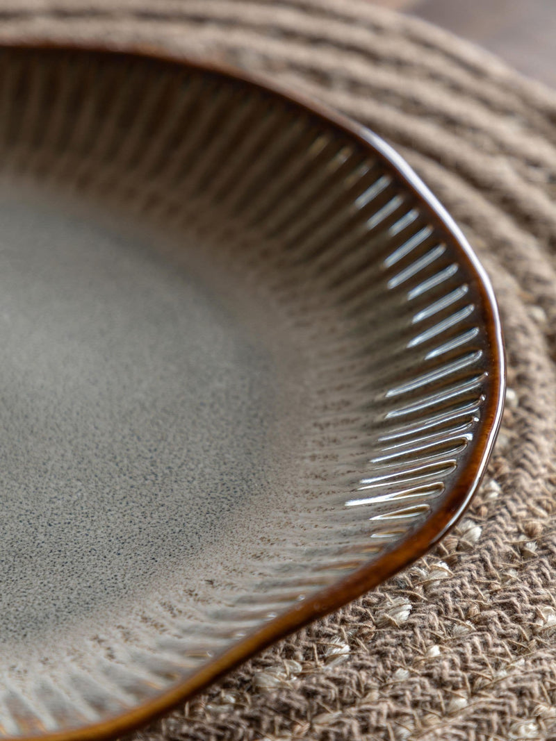 Gallery Home ridged dinner plates set of 4, imported from the UK