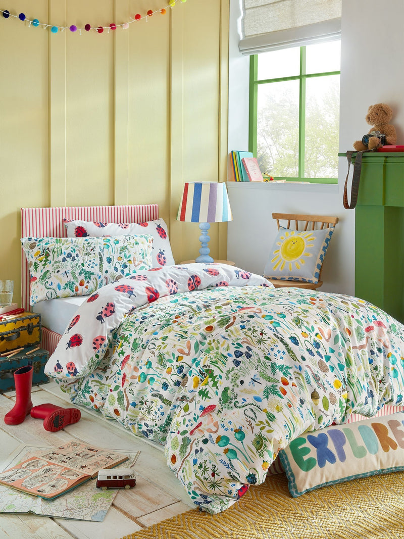 Wee Blue Bell garden explorer duvet cover set (British brand)