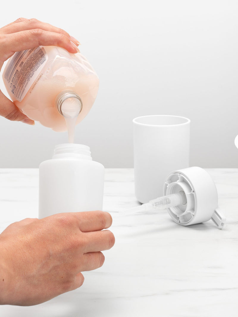 Brabantia White soap dispenser 250ml - British product