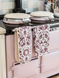 Avalon Home Burgundy Stag & Wreath oven gloves - British product