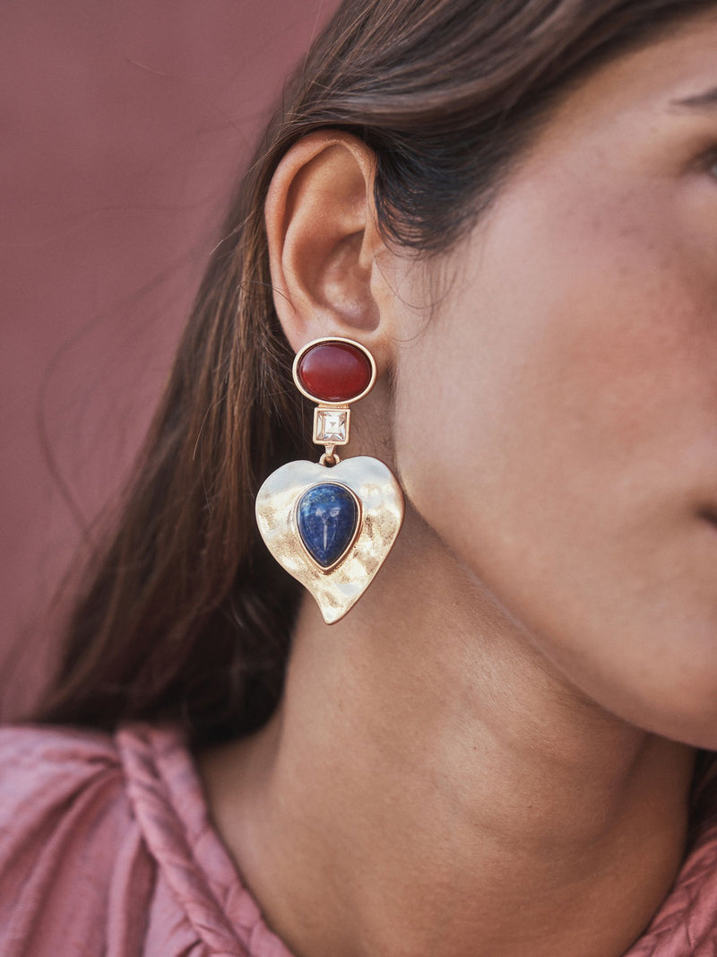 Gold tone hammered resin heart drop earrings (British brand)