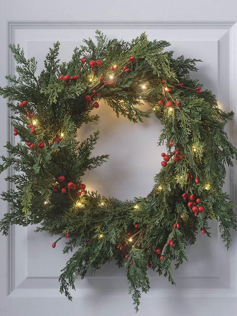 Lights4fun pre lit red berry Christmas wreath 45cm (British brand)