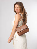 Pure Luxuries Tan Elka leather evening bag - British product