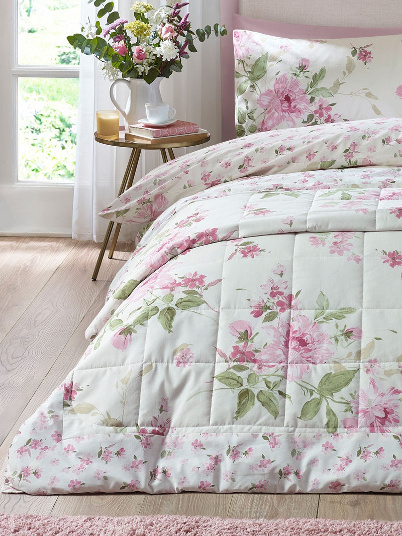 Catherine Lansfield Cream Avebury Floral quilted bedspread 220x230cm - British product