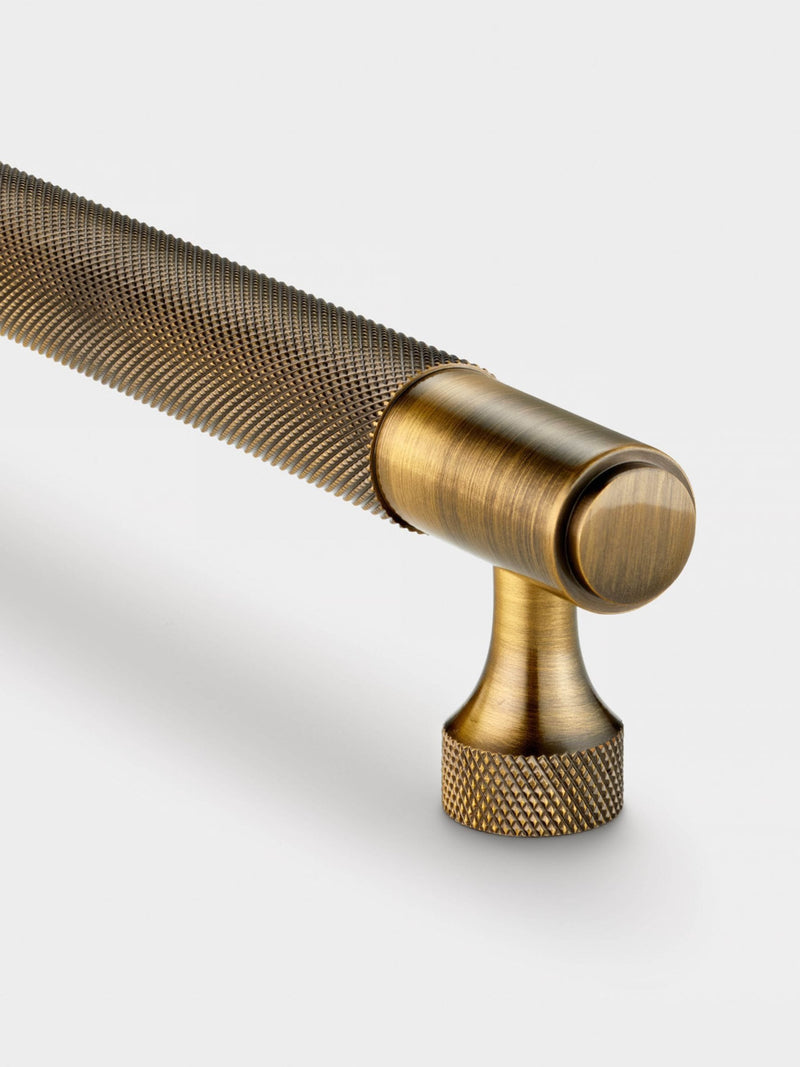 Pushka Home antique knurled cabinet handle 202mm, UK version