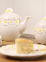 Next Widdop White Teapot - Daisy 11cm- Buy online at McGrocer