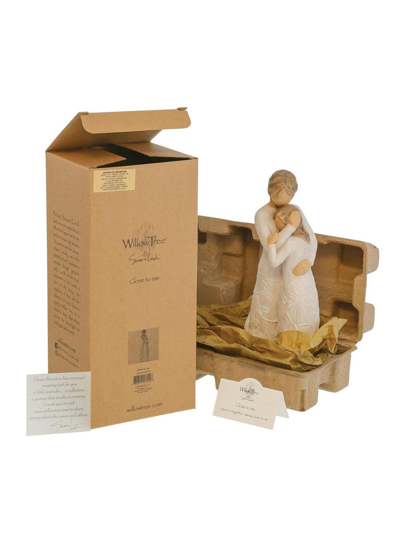 Willow Tree Off White Close To Me figurine 20cm (British brand)