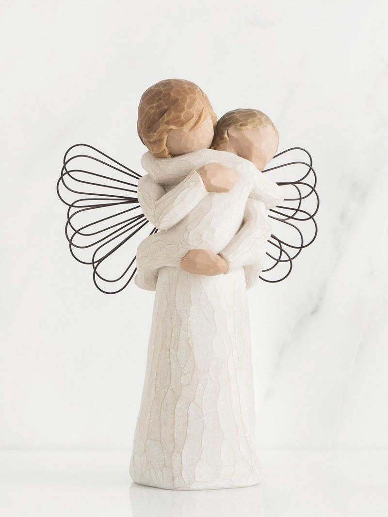 Willow Tree Angel's Embrace figurine off white 14cm, imported from the UK