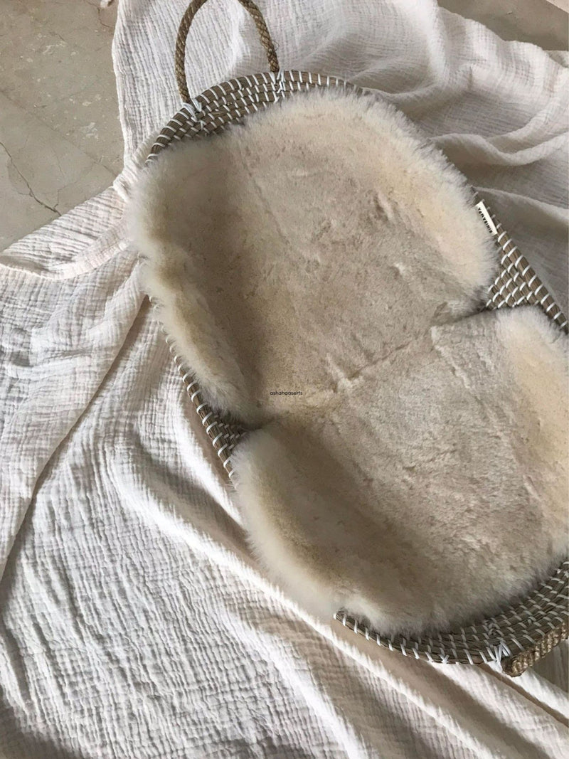 BINIBAMBA luxury merino sheepskin pram liner (British brand)