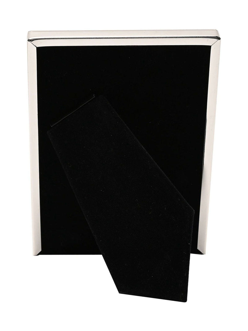 Widdop white silver plated photo frame for 5x7 photos, imported from the UK