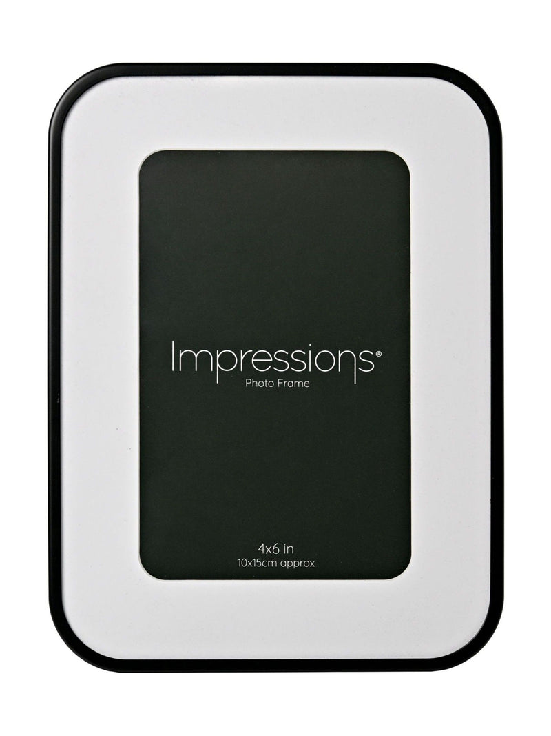 Widdop black oval corner photo frame 4x6 (British brand)