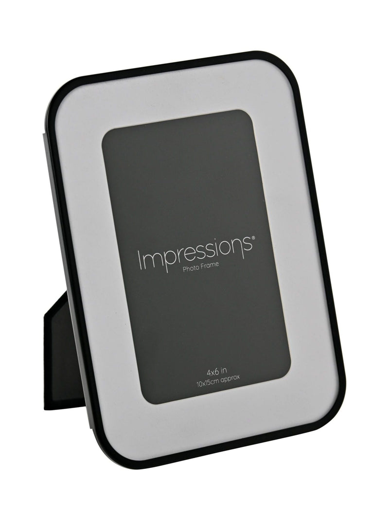 Widdop black oval corner photo frame 4x6 (British brand)