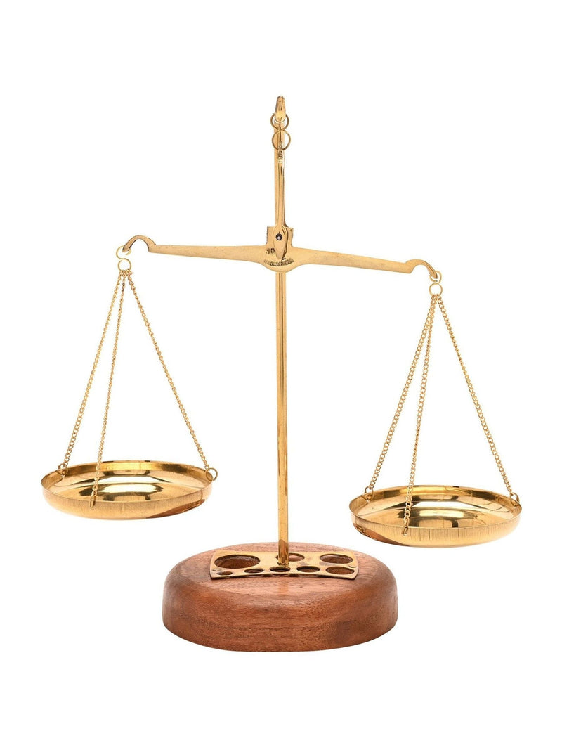 Harvey Makin brass weighing scales with weights, UK version