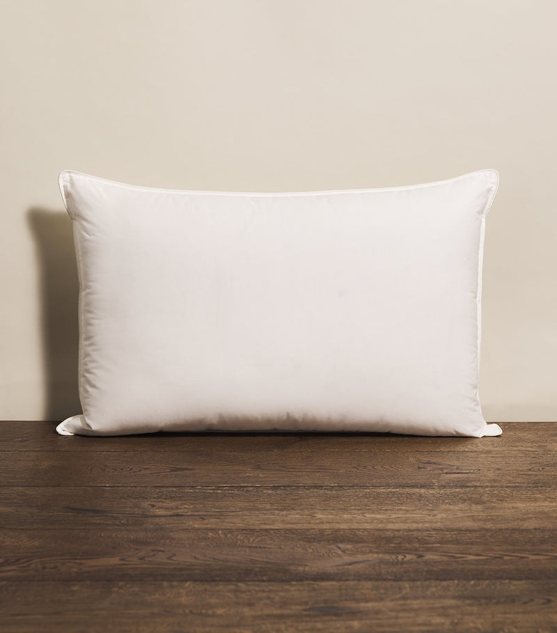 Harrods of London Down A1-Grade Standard Pillow 50cm x 75cm, UK version