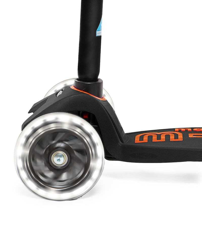 Micro Scooters Maxi Deluxe LED scooter, imported from the UK