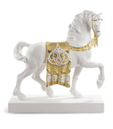 Harrods Lladró A Regal Steed Horse Figurine 42cm x 40cm x 16cm- Buy online at McGrocer