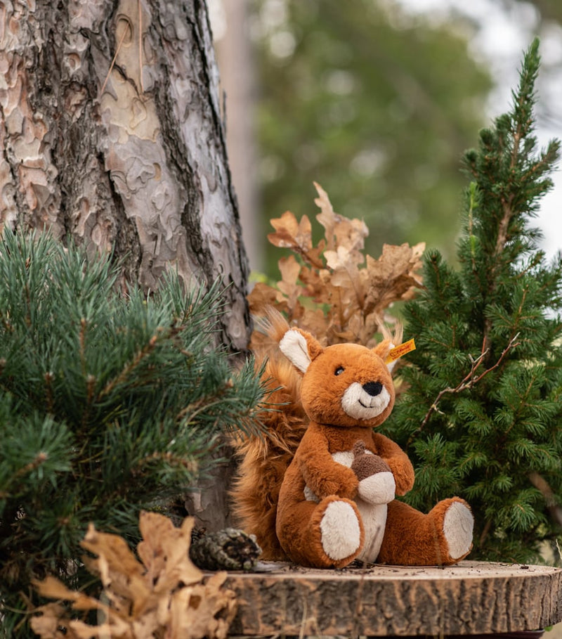 Steiff Phil Squirrel plush toy 20cm - British product