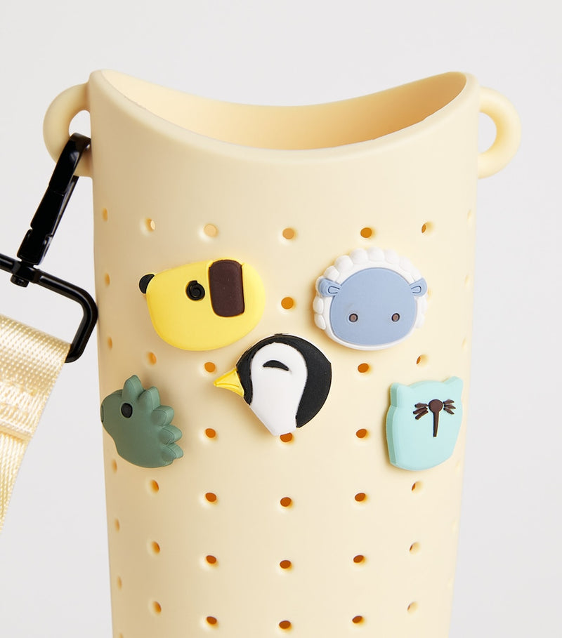 ASOBU Bestie water bottle sling with charms - British product