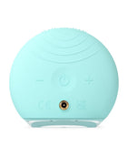 Foreo Luna 4 Play facial cleansing brush - British product