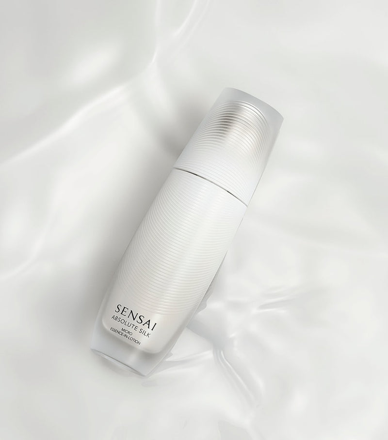 Sensai Absolute Silk Micro Essence-In-Lotion face lotion 125ml (British brand)
