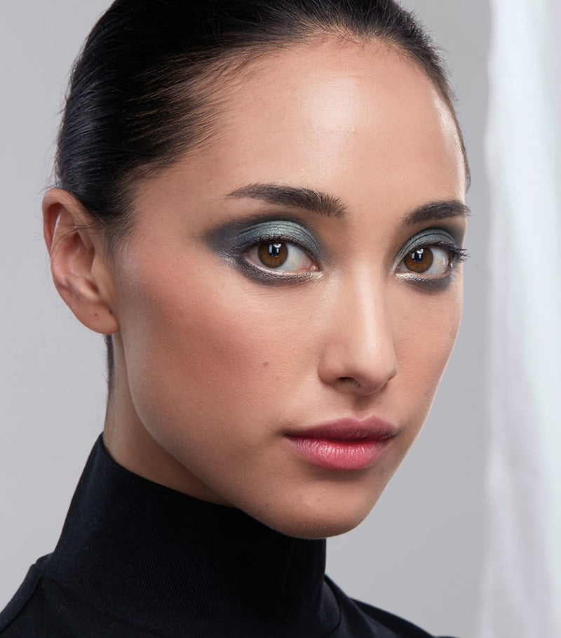 Bobbi Brown Luxe Eyeshadow - British product