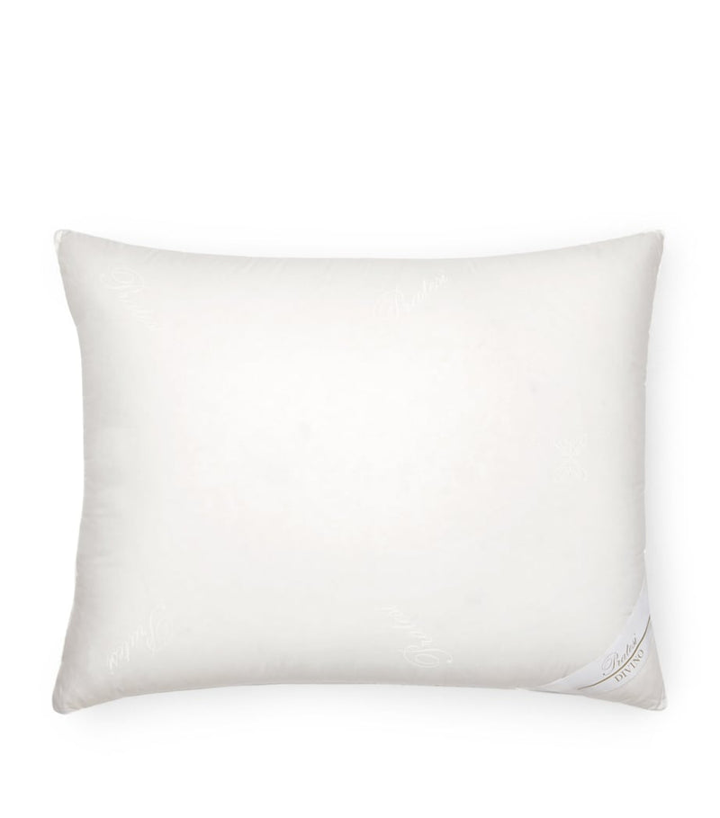 Pratesi Down Divino pillow 50cm x 75cm, imported from the UK