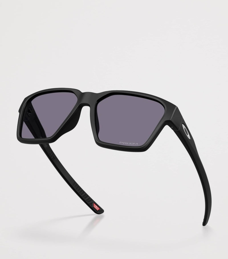 Oakley Briza square sunglasses matte finish - British product