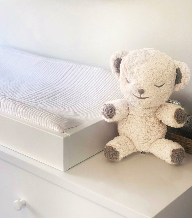 Happiest Baby white noise comfort bear for newborn sleep, UK version