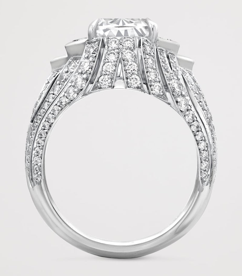 Boodles Victoria Falls diamond ring - British product