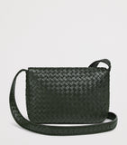 Bottega Veneta Intrecciato Veneto messenger bag 18.5cm, imported from the UK